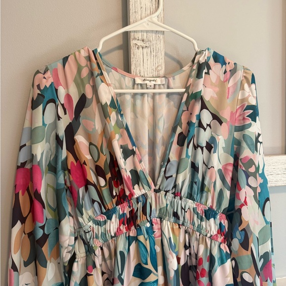 Floral Maxi Dress with Long Sleeves - Picture 4 of 6